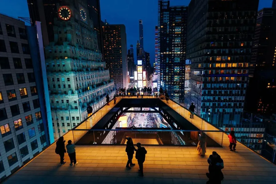 %EC%B6%9C%EC%B2%98_One_TIimes_Square_One_Times_Square_Observatory(3).jpg?type=w966