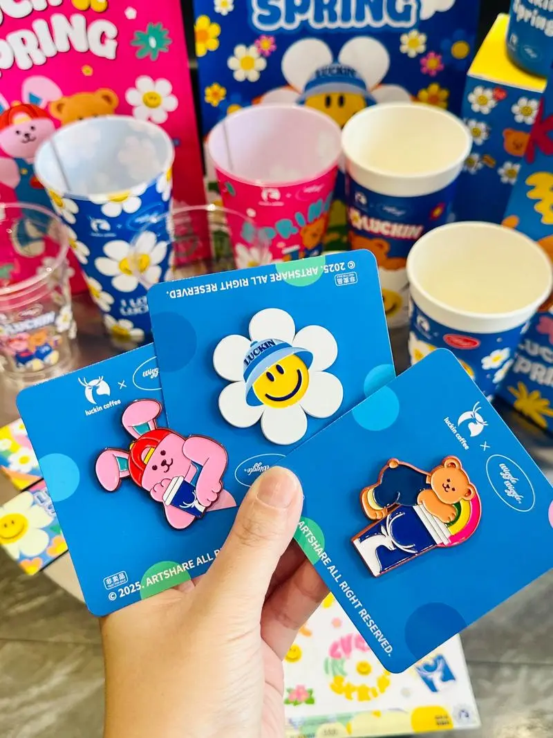 루이씽커피 위글위글 콜라보.jpeg