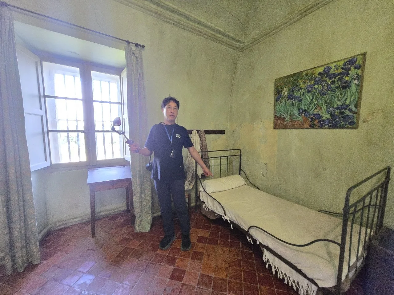 4_0ghUd018svc1l4hsxh5t8ezc_bxeu2s.jpg?type=e1920_std