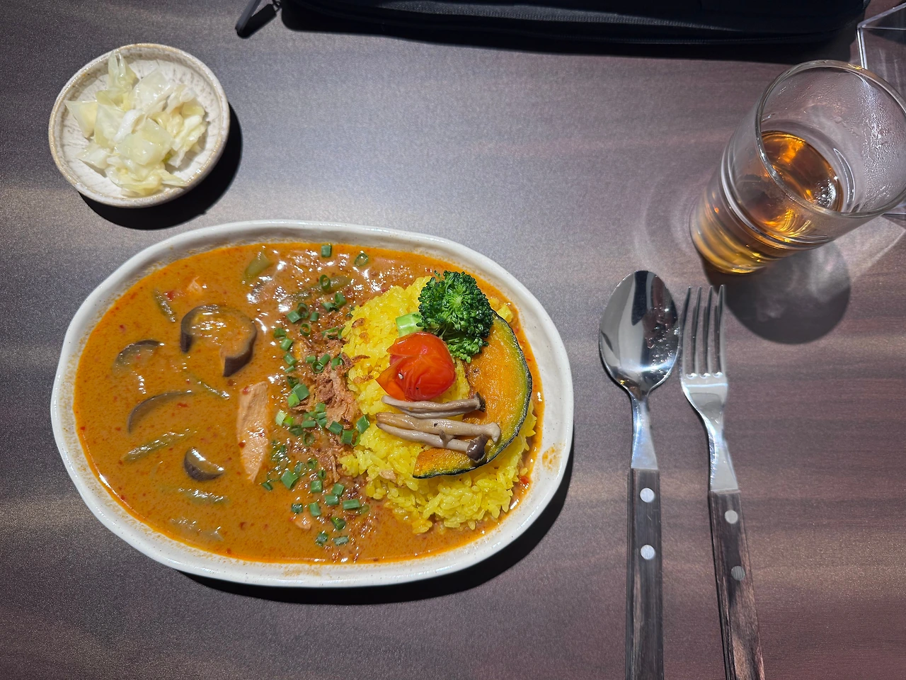 대전 한약방 거리에 생긴 카레 수프 집.jpeg