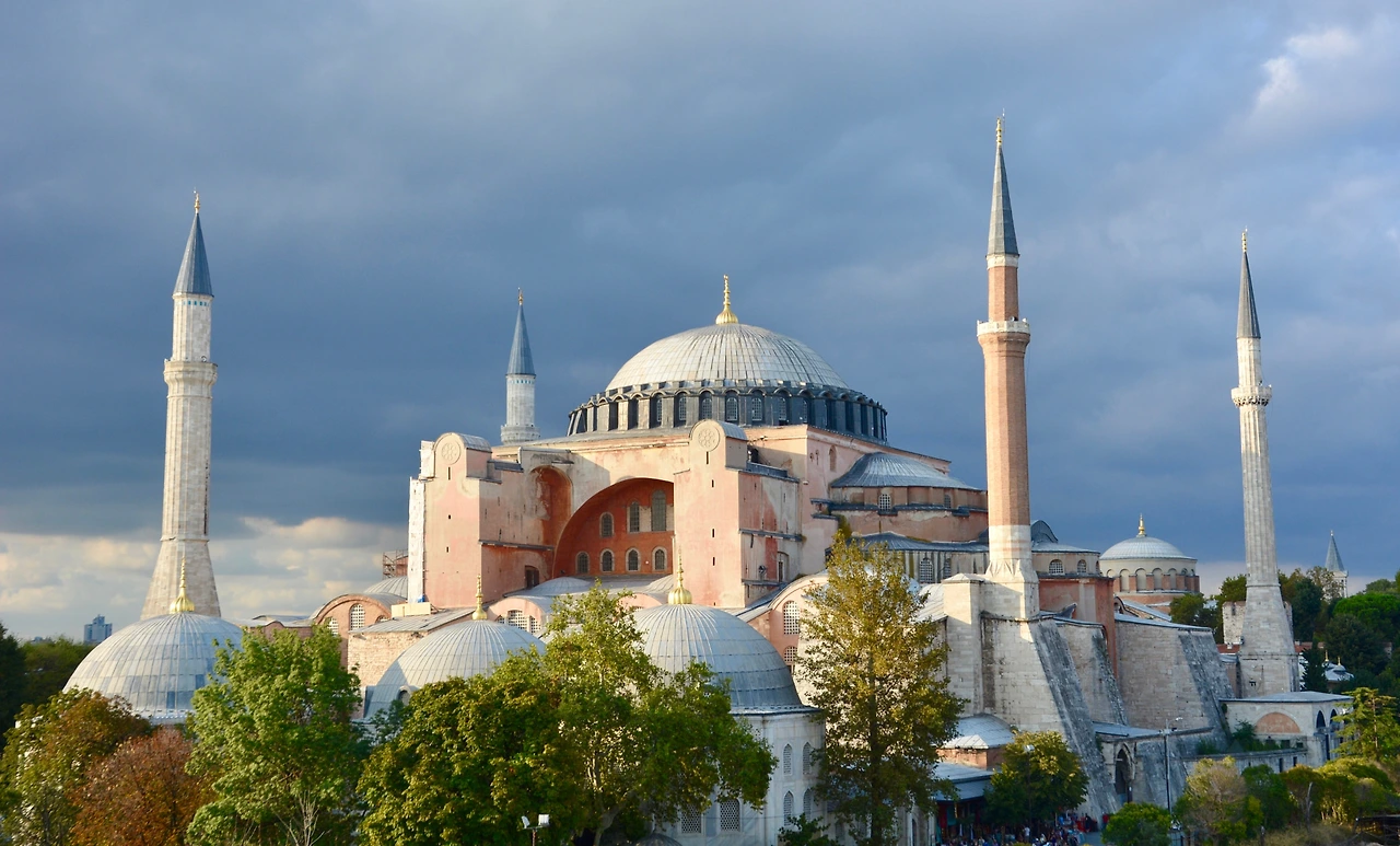 Hagia_Sophia_(228968325).jpeg