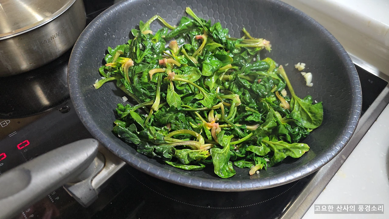 img.png?credential=yqXZFxpELC7KVnFOS48ylbz2pIh7yKj8&expires=1774969199&allow_ip=&allow_referer=&signature=tGxILqG74G27Zt8iO8v2h3JrnIY%3D