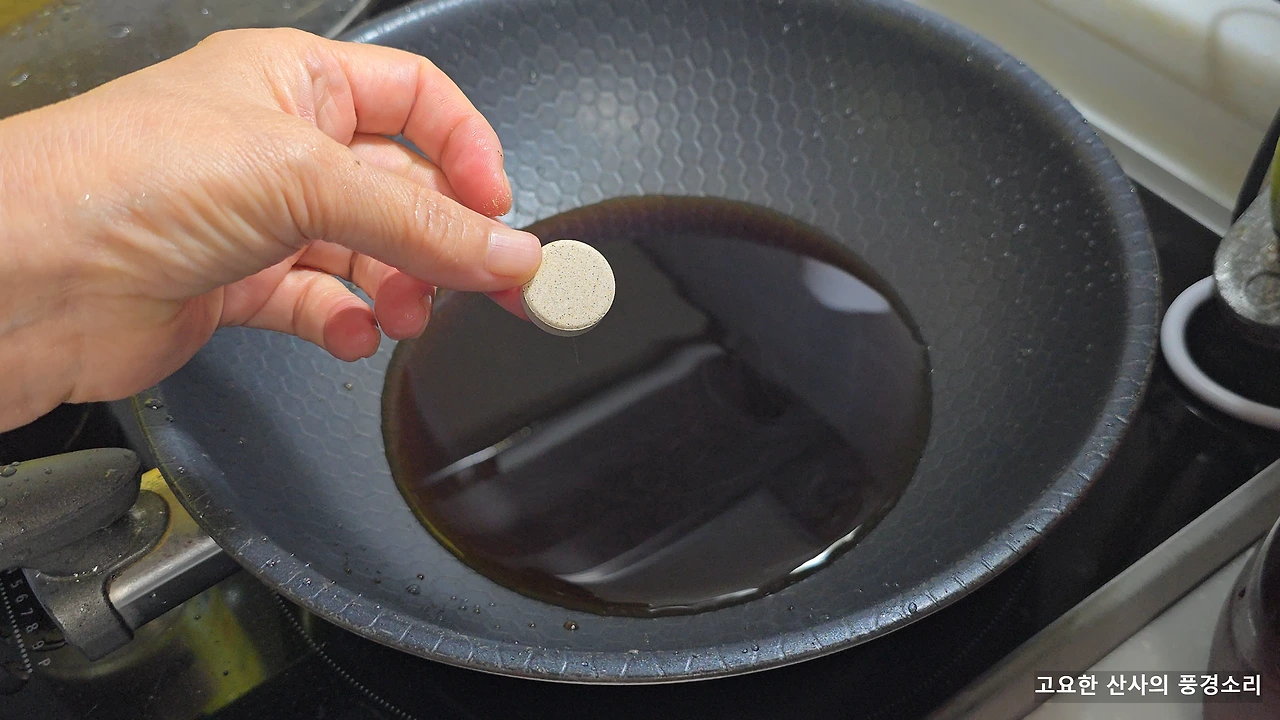 img.png?credential=yqXZFxpELC7KVnFOS48ylbz2pIh7yKj8&expires=1769871599&allow_ip=&allow_referer=&signature=u9b%2F8lvxpcdTSAegvWo2WsWe0%2BI%3D