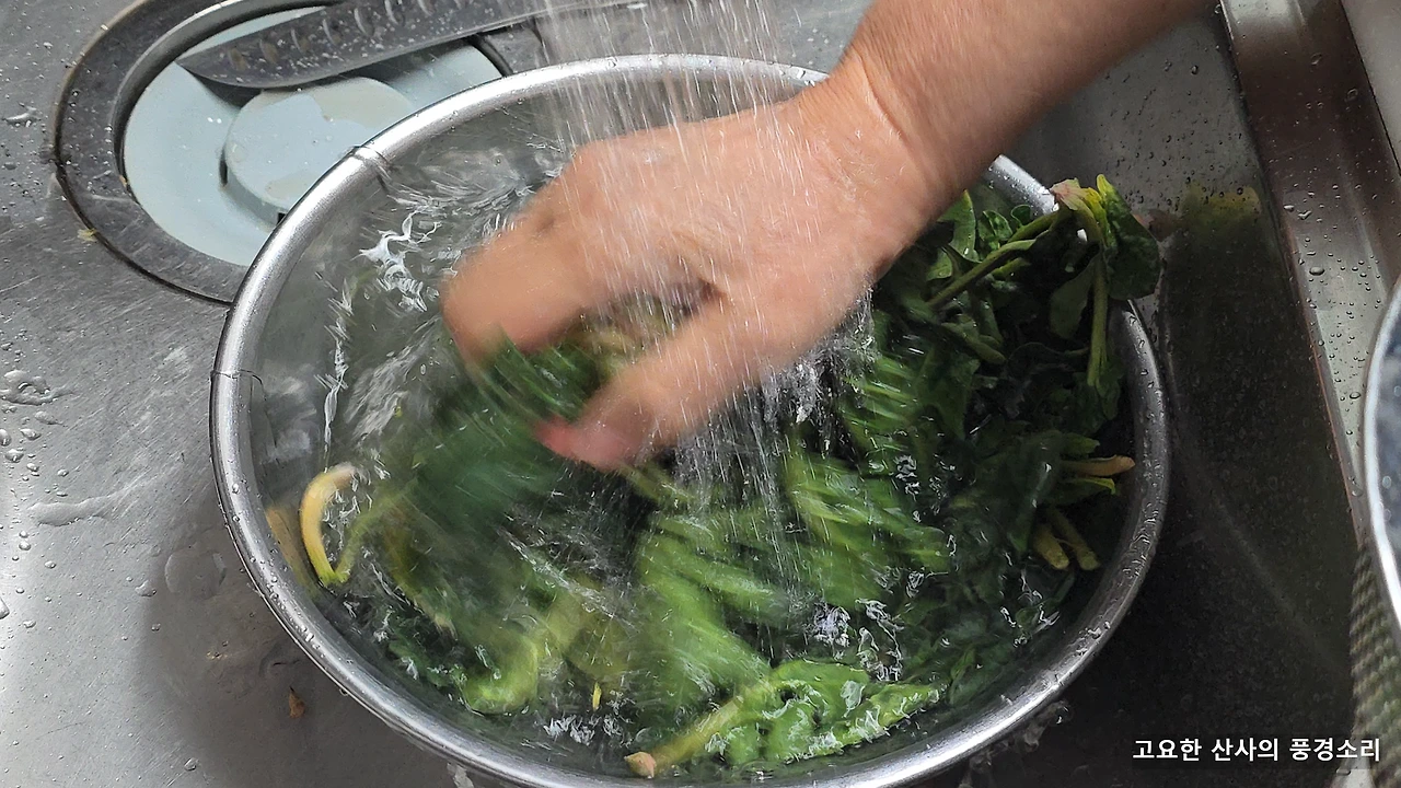 img.png?credential=yqXZFxpELC7KVnFOS48ylbz2pIh7yKj8&expires=1774969199&allow_ip=&allow_referer=&signature=upx6nzlp0c1hK97g%2F8gowfKNMJ4%3D