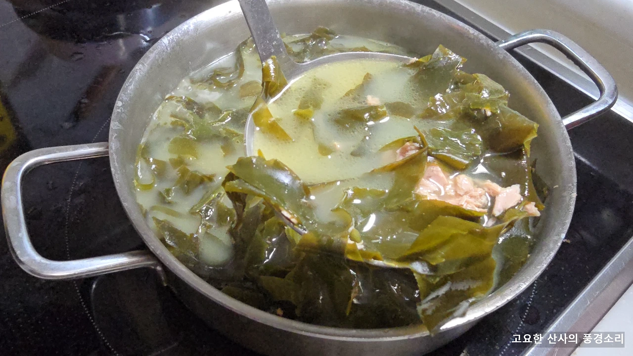 img.png?credential=yqXZFxpELC7KVnFOS48ylbz2pIh7yKj8&expires=1772290799&allow_ip=&allow_referer=&signature=tq%2BzOkMHXQwiNX9VlquZcnRbRSk%3D