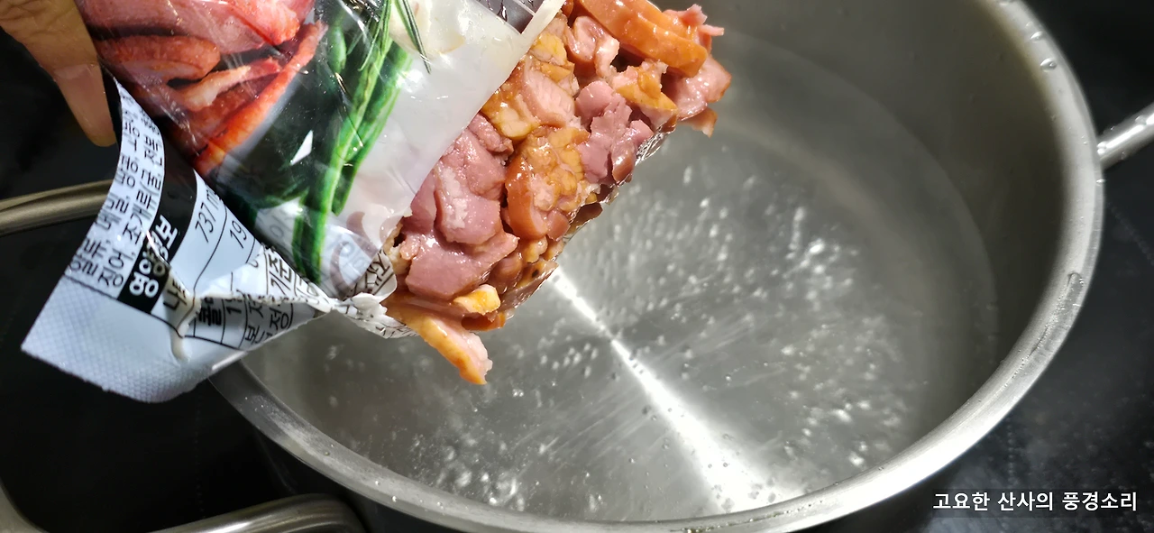 img.png?credential=yqXZFxpELC7KVnFOS48ylbz2pIh7yKj8&expires=1772290799&allow_ip=&allow_referer=&signature=0ggTorCwE%2FPpwnDAeYBfHfbhsSo%3D