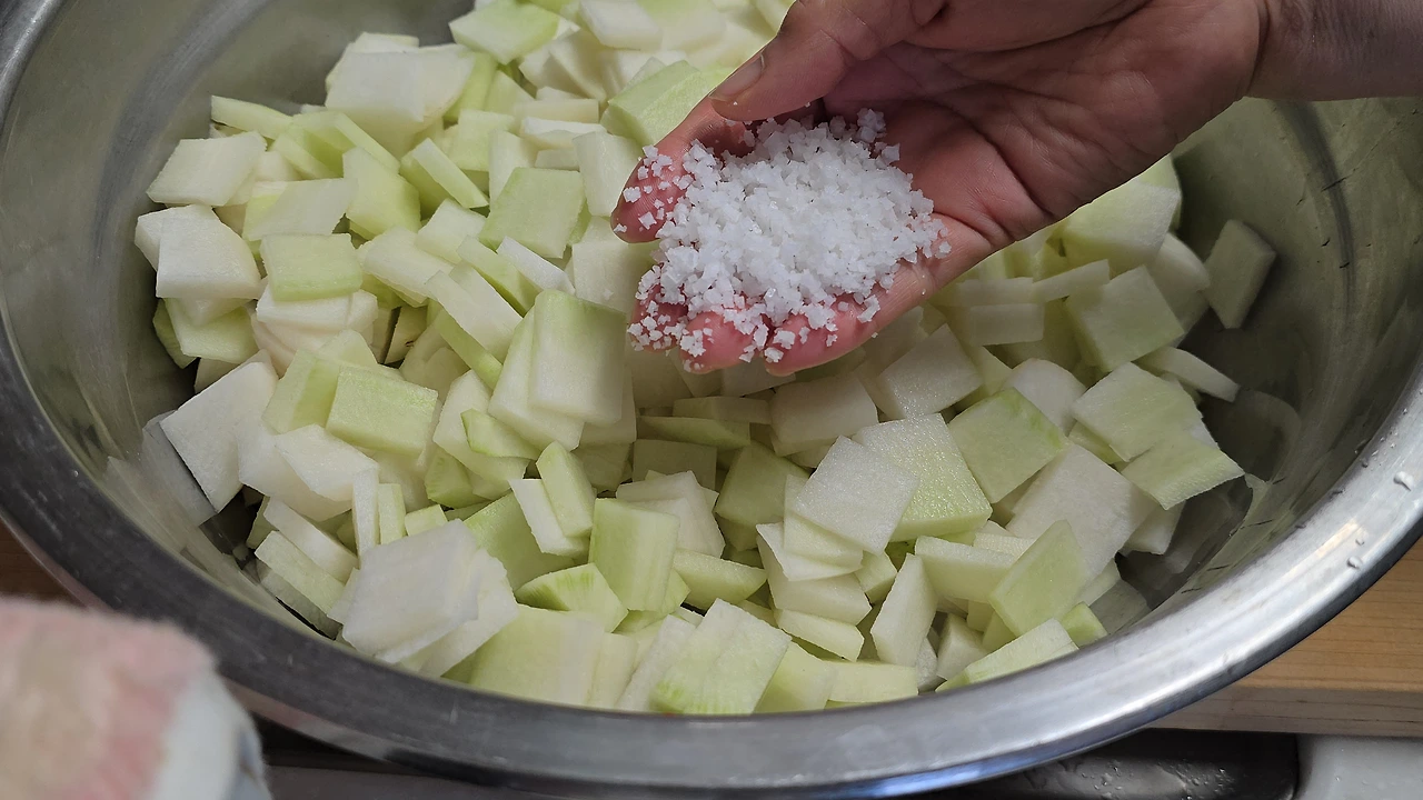 img.jpg?credential=yqXZFxpELC7KVnFOS48ylbz2pIh7yKj8&expires=1777561199&allow_ip=&allow_referer=&signature=%2F3doNxBlmy2VFnVPNwso4suQ5%2BA%3D