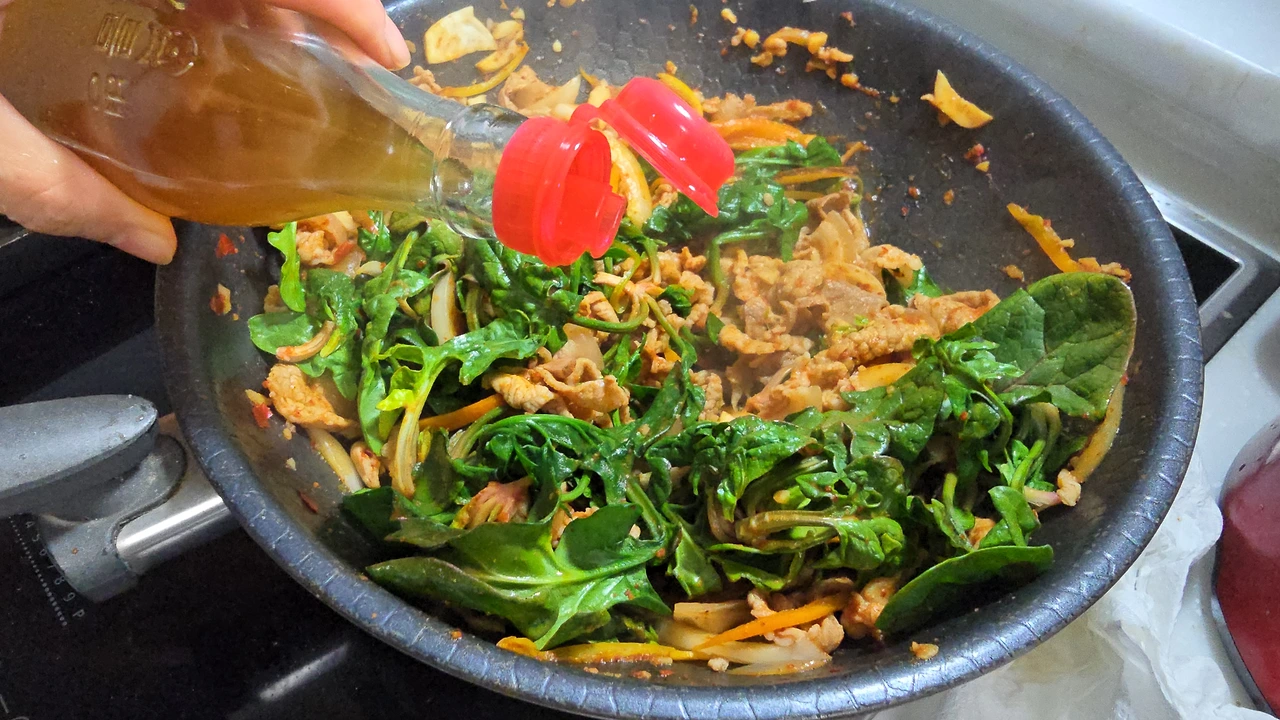 img.jpg?credential=yqXZFxpELC7KVnFOS48ylbz2pIh7yKj8&expires=1772290799&allow_ip=&allow_referer=&signature=zH6o3pIoowb9i5M4heF5WpjoLto%3D