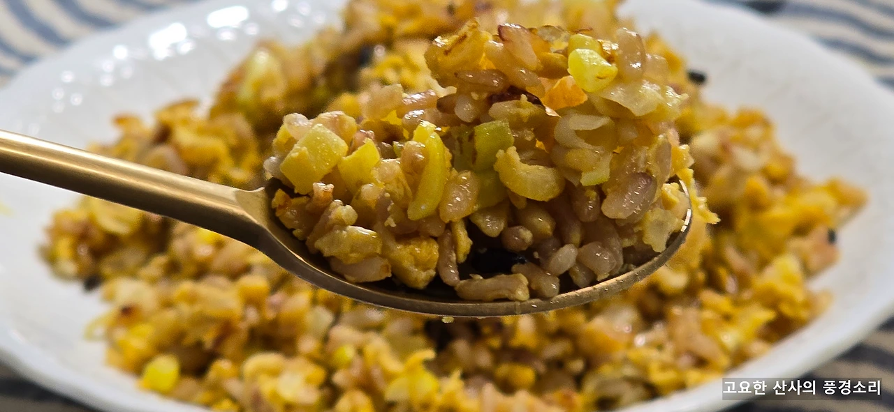 img.png?credential=yqXZFxpELC7KVnFOS48ylbz2pIh7yKj8&expires=1772290799&allow_ip=&allow_referer=&signature=a1IHyzG3pmzYLmoKnzPtizERJKI%3D