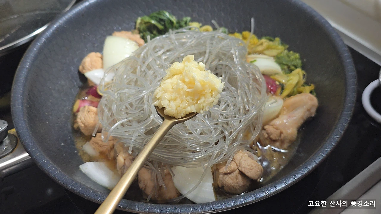 img.png?credential=yqXZFxpELC7KVnFOS48ylbz2pIh7yKj8&expires=1769871599&allow_ip=&allow_referer=&signature=wdttKvHbmnzohsY%2BIj4HuEP5vp0%3D