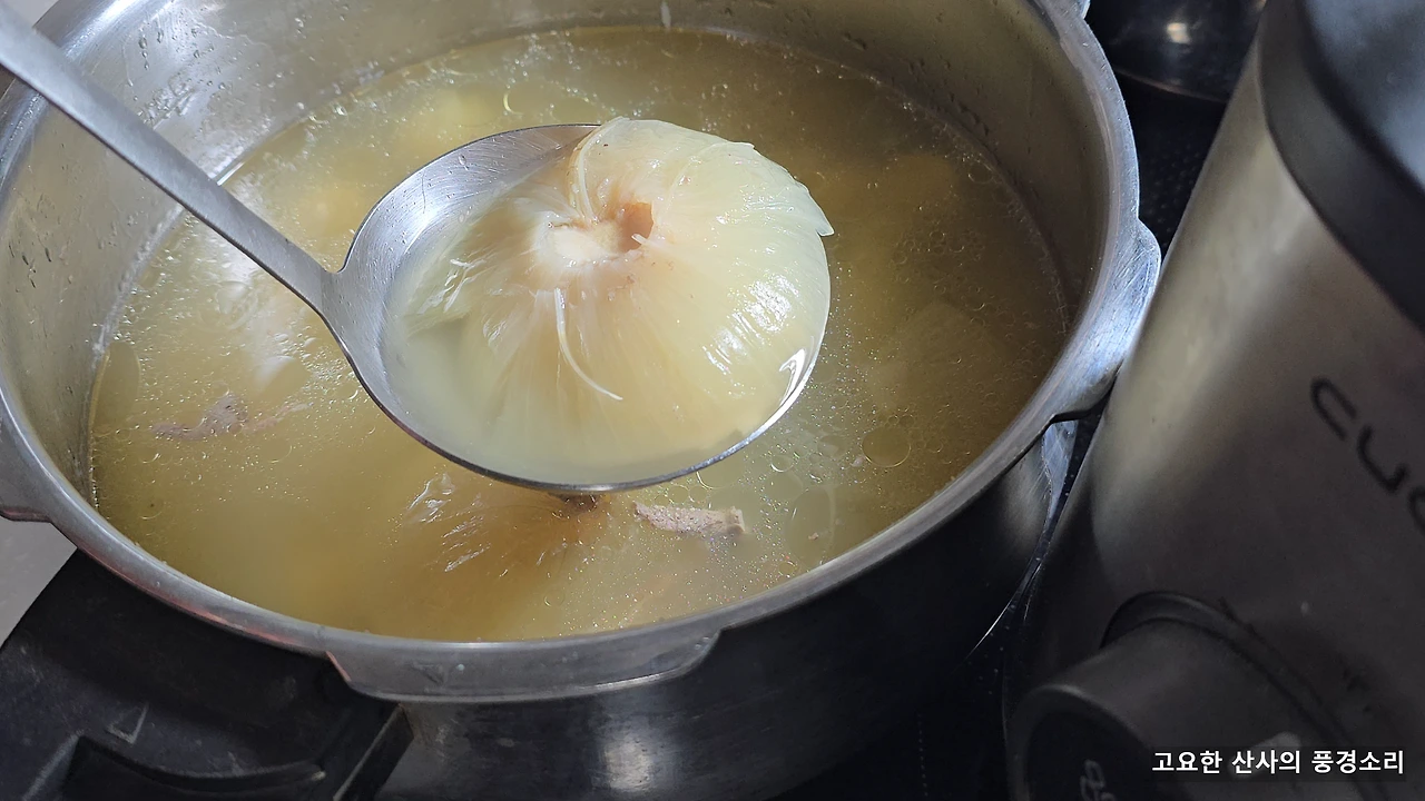 img.png?credential=yqXZFxpELC7KVnFOS48ylbz2pIh7yKj8&expires=1772290799&allow_ip=&allow_referer=&signature=IHzgyY8AF7AaPDdWaiz%2BMWbBkQM%3D