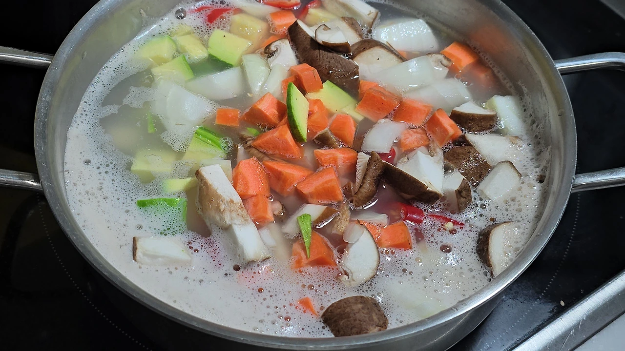 img.jpg?credential=yqXZFxpELC7KVnFOS48ylbz2pIh7yKj8&expires=1774969199&allow_ip=&allow_referer=&signature=UdkBL3thxfyMMmPXF7XiSY5UxT8%3D