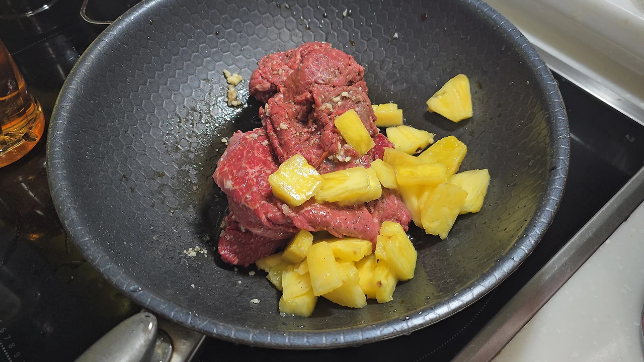 img.jpg?credential=yqXZFxpELC7KVnFOS48ylbz2pIh7yKj8&expires=1774969199&allow_ip=&allow_referer=&signature=M9XujpMNtHbNcOCIB%2FiYRMCduAc%3D