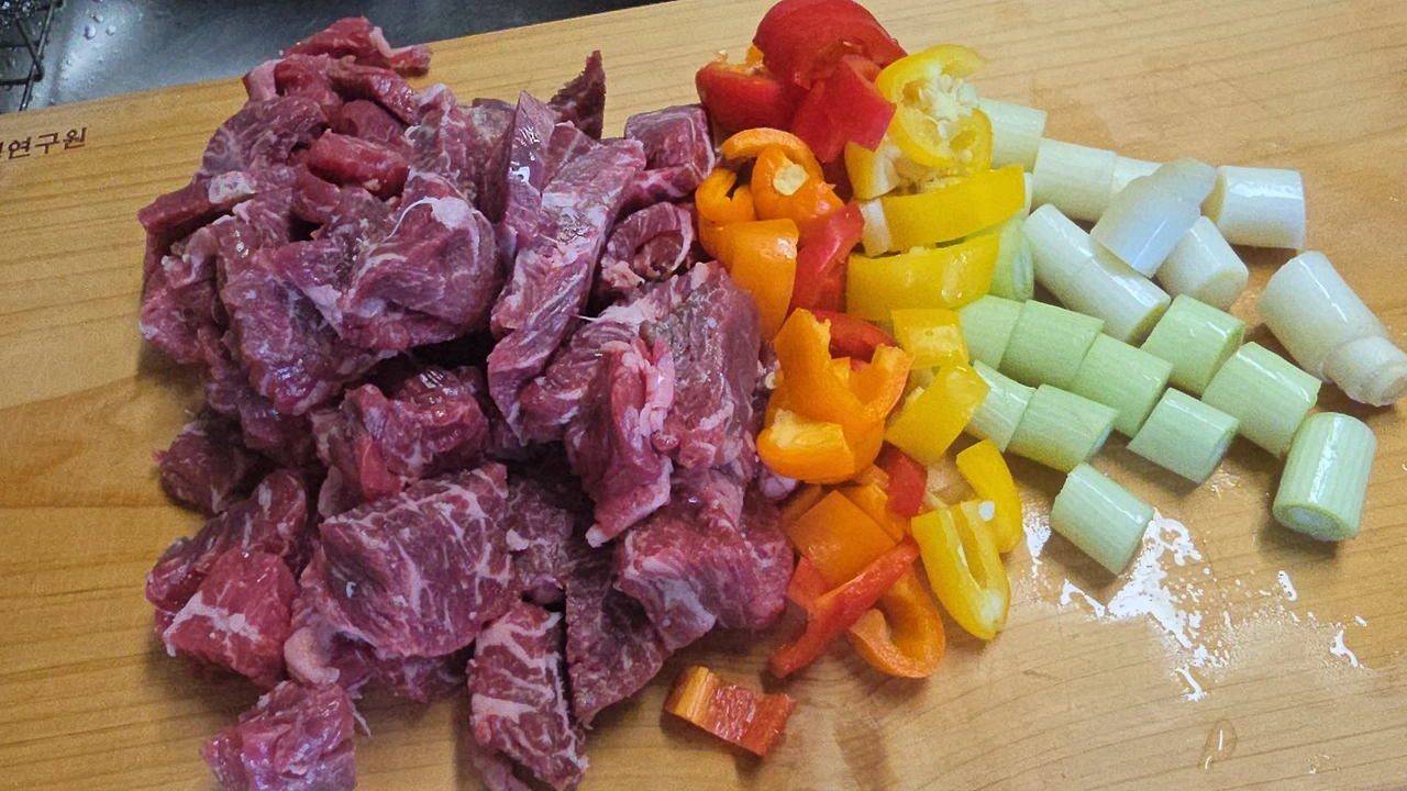 img.jpg?credential=yqXZFxpELC7KVnFOS48ylbz2pIh7yKj8&expires=1772290799&allow_ip=&allow_referer=&signature=pinNnML7l0%2FJiR5MV6kmmnUIxBs%3D