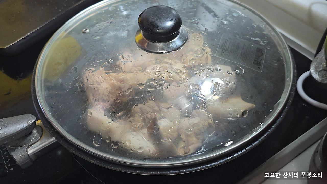 img.png?credential=yqXZFxpELC7KVnFOS48ylbz2pIh7yKj8&expires=1769871599&allow_ip=&allow_referer=&signature=nTgICek2xUsF2rQyaveirqMI4Rs%3D