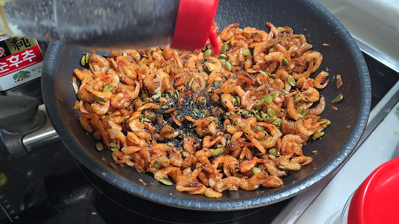 img.jpg?credential=yqXZFxpELC7KVnFOS48ylbz2pIh7yKj8&expires=1774969199&allow_ip=&allow_referer=&signature=bvzXcFtGGQgGBo1pW%2FQQIL18TlQ%3D