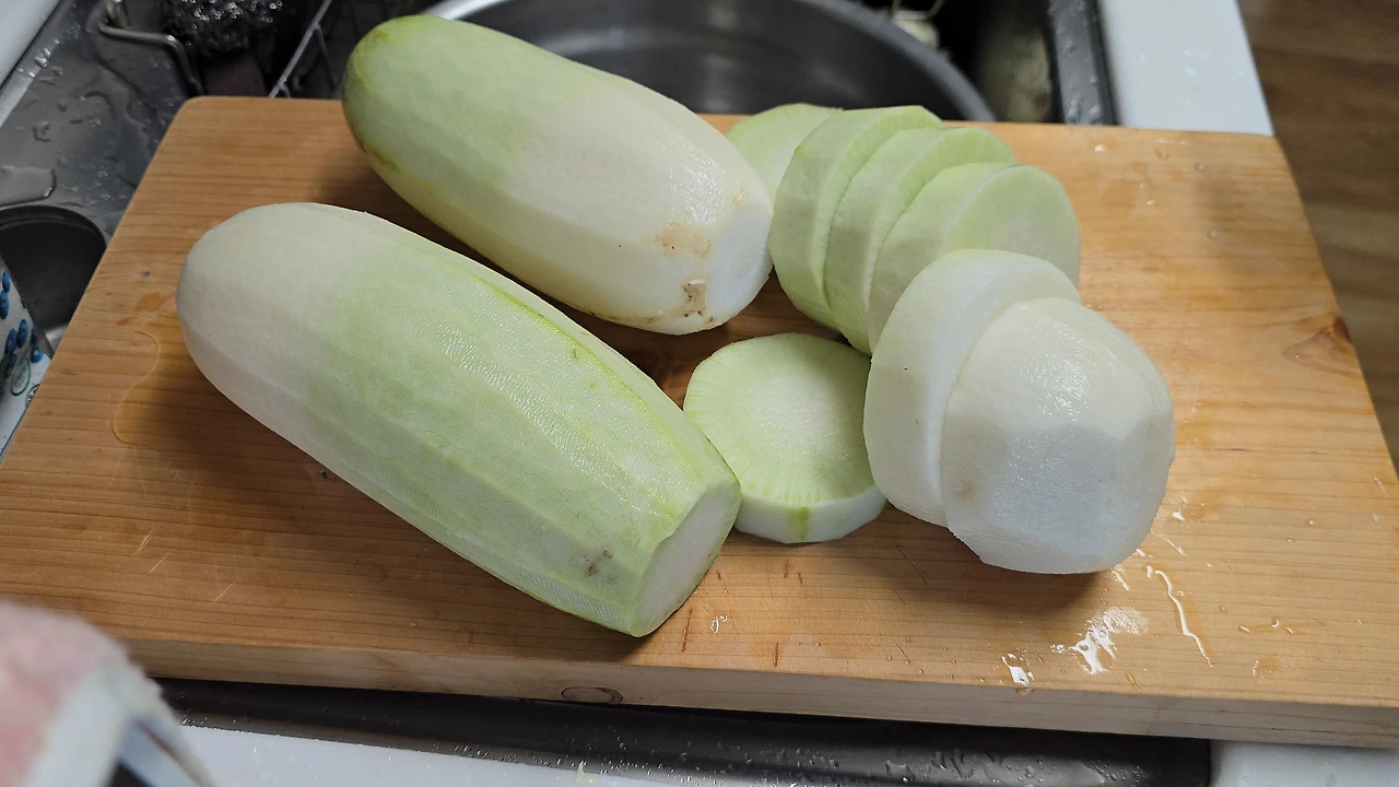 img.jpg?credential=yqXZFxpELC7KVnFOS48ylbz2pIh7yKj8&expires=1777561199&allow_ip=&allow_referer=&signature=EWXUIgqrJjDWw6xgyfAi3hbinq0%3D