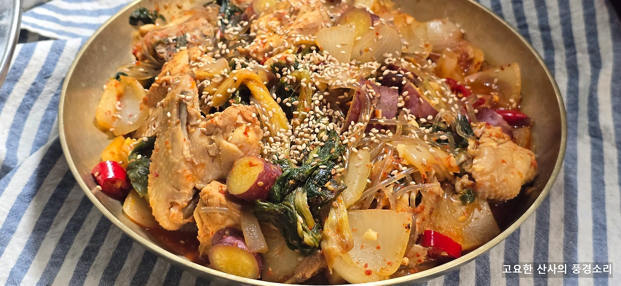 img.png?credential=yqXZFxpELC7KVnFOS48ylbz2pIh7yKj8&expires=1769871599&allow_ip=&allow_referer=&signature=UyBOgcQm6IVKiGTuQP9YIEhuOUM%3D