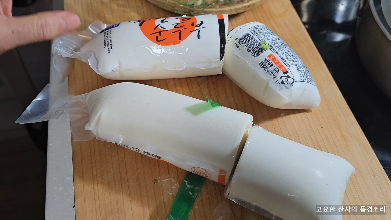 img.png?credential=yqXZFxpELC7KVnFOS48ylbz2pIh7yKj8&expires=1769871599&allow_ip=&allow_referer=&signature=3BGeSbpTpr%2F0z%2BRbnbc2izyv32g%3D