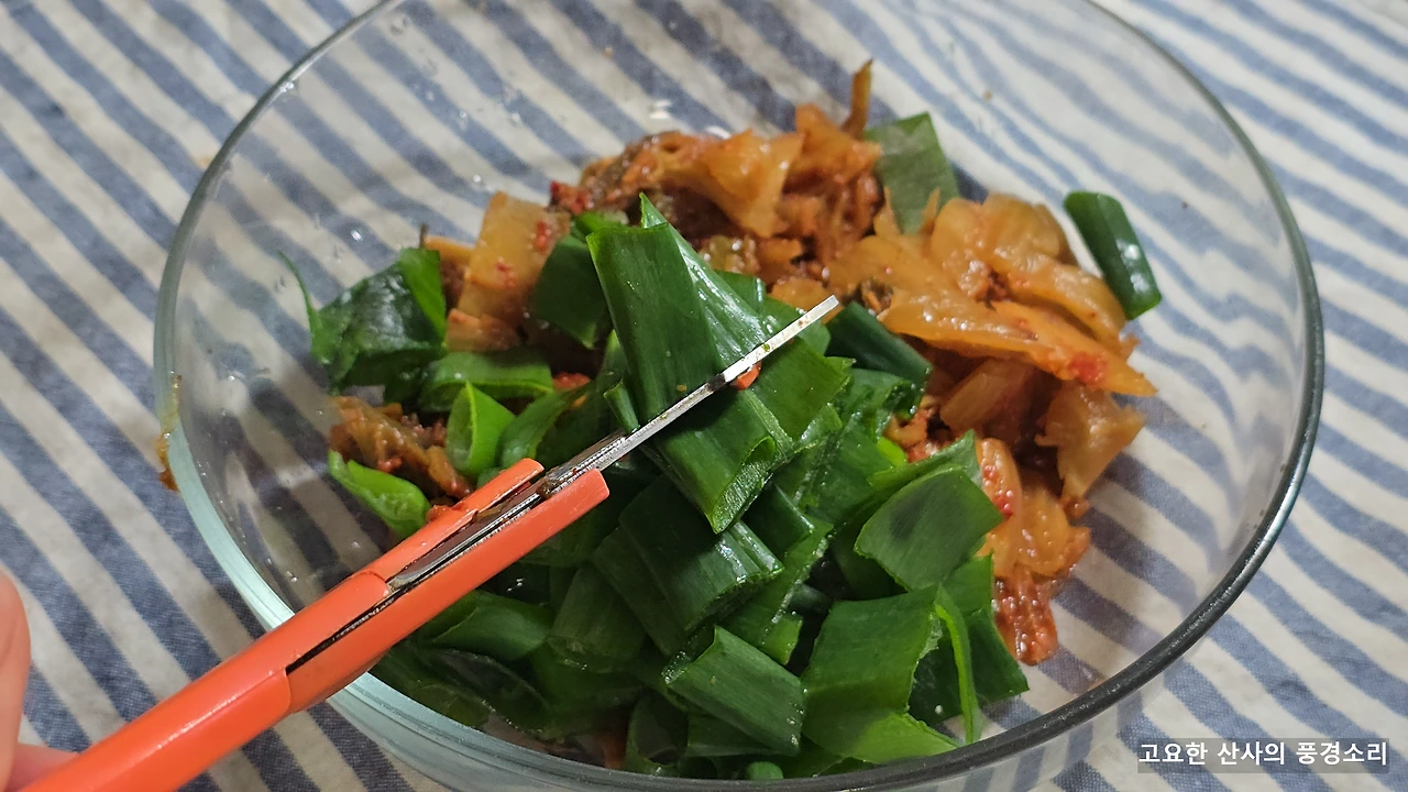 img.png?credential=yqXZFxpELC7KVnFOS48ylbz2pIh7yKj8&expires=1769871599&allow_ip=&allow_referer=&signature=t%2BMboUDBuVGNMZv%2Ftg7wYlBCOlM%3D