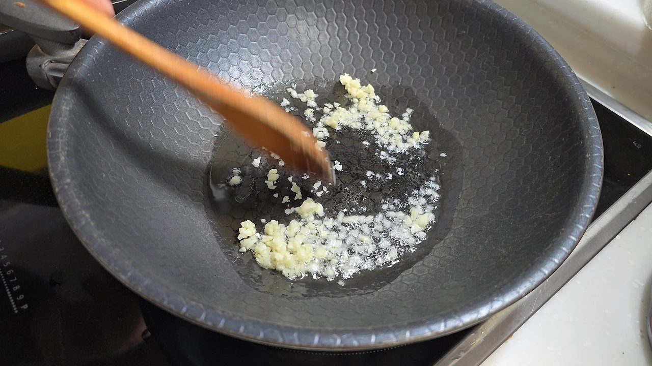 img.jpg?credential=yqXZFxpELC7KVnFOS48ylbz2pIh7yKj8&expires=1774969199&allow_ip=&allow_referer=&signature=EGrf15OJ1Bjmn9vlib84h6SLpUs%3D