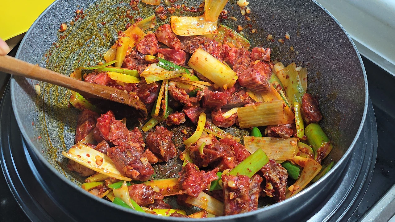 img.jpg?credential=yqXZFxpELC7KVnFOS48ylbz2pIh7yKj8&expires=1774969199&allow_ip=&allow_referer=&signature=RfuoNaKt0lJQf5JtzU9lOlq2J1Q%3D