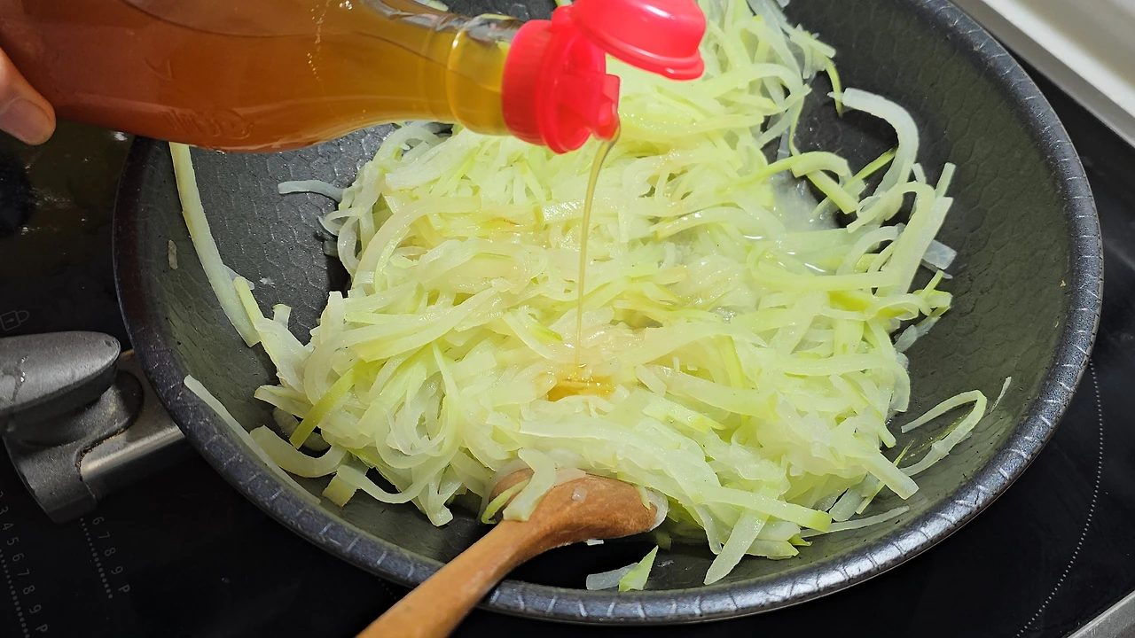 img.jpg?credential=yqXZFxpELC7KVnFOS48ylbz2pIh7yKj8&expires=1772290799&allow_ip=&allow_referer=&signature=MG8sn9z64VCI2jvwkgTYIcS13zs%3D