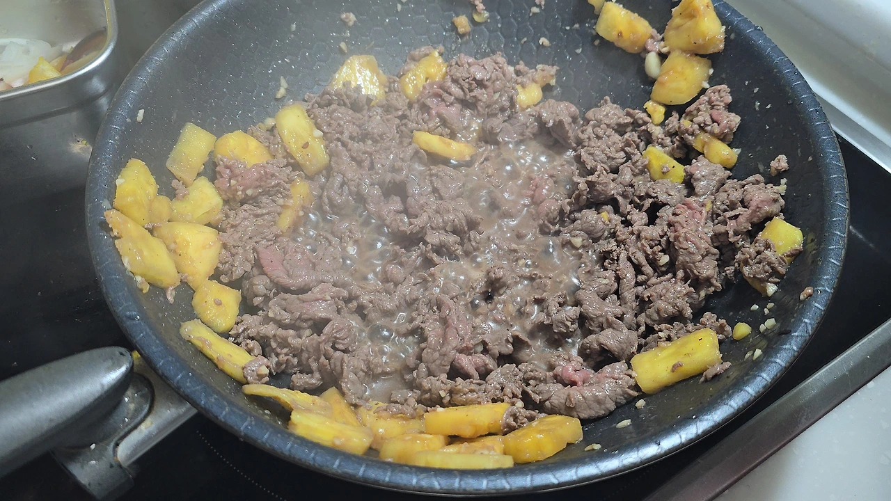 img.jpg?credential=yqXZFxpELC7KVnFOS48ylbz2pIh7yKj8&expires=1774969199&allow_ip=&allow_referer=&signature=bZ2fo%2FLr8Gm9hNE0LLh%2FMTL%2Ft80%3D