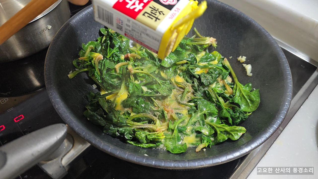 img.png?credential=yqXZFxpELC7KVnFOS48ylbz2pIh7yKj8&expires=1774969199&allow_ip=&allow_referer=&signature=WTmTncKiUc%2B83oZiwZ%2BjfY%2B%2FhLQ%3D