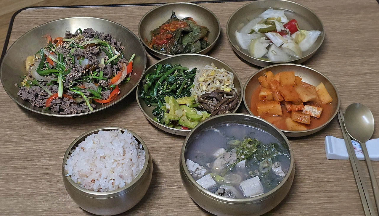 img.png?credential=yqXZFxpELC7KVnFOS48ylbz2pIh7yKj8&expires=1774969199&allow_ip=&allow_referer=&signature=otxxJVHPEN4qnJY6%2FTpvwtnVmSM%3D