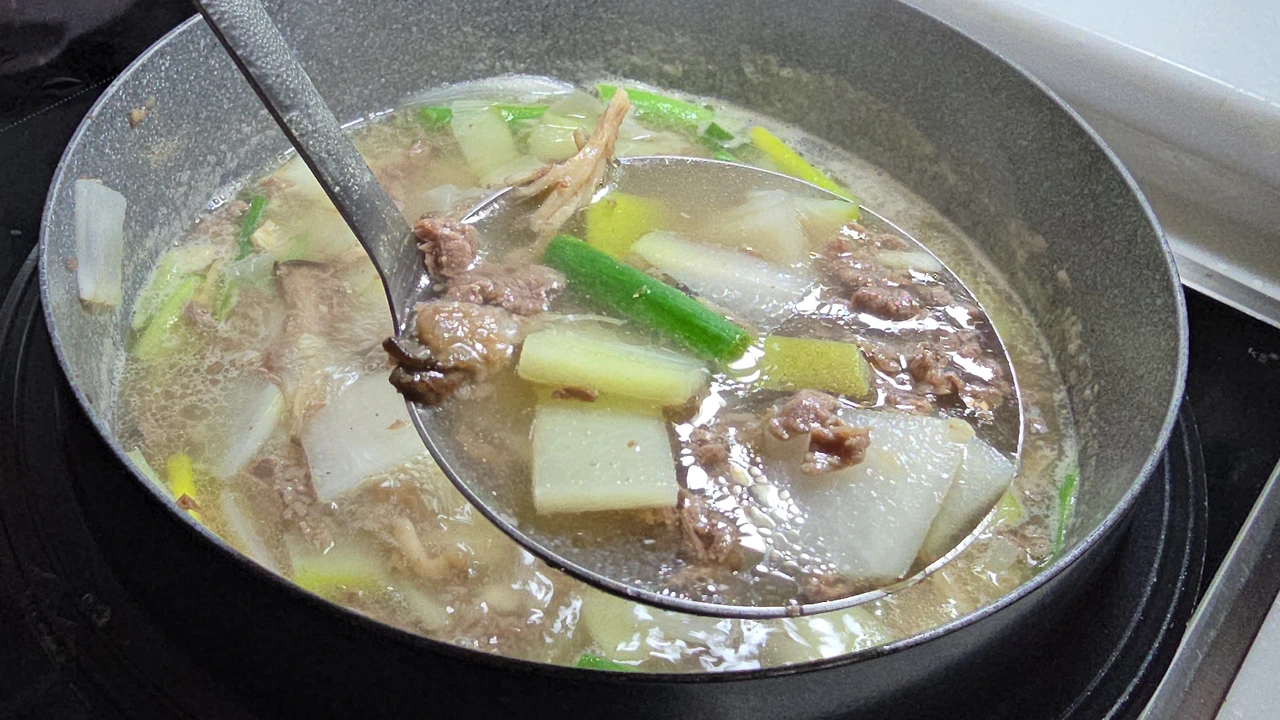 img.jpg?credential=yqXZFxpELC7KVnFOS48ylbz2pIh7yKj8&expires=1769871599&allow_ip=&allow_referer=&signature=wvIi9PJVc0sMzFHbPQmMWkYu9%2BU%3D