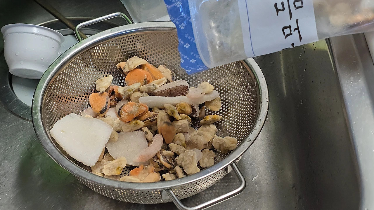 img.jpg?credential=yqXZFxpELC7KVnFOS48ylbz2pIh7yKj8&expires=1772290799&allow_ip=&allow_referer=&signature=eOtAcqRyo0X9JhclrZ4Gy%2BslVN0%3D