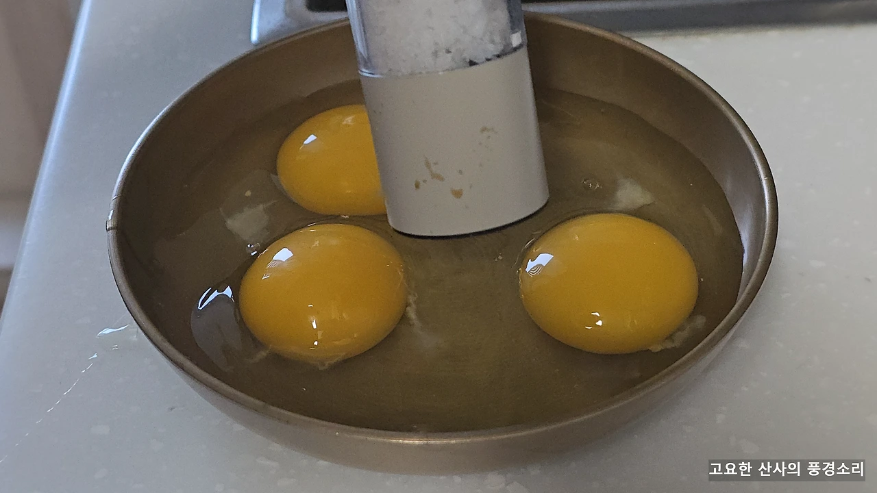 img.png?credential=yqXZFxpELC7KVnFOS48ylbz2pIh7yKj8&expires=1777561199&allow_ip=&allow_referer=&signature=xEQ%2Bn9CJtcCZAriNT6aqE8Y%2BBe8%3D