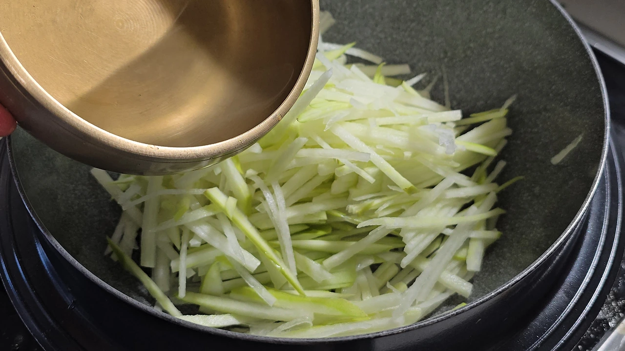 img.jpg?credential=yqXZFxpELC7KVnFOS48ylbz2pIh7yKj8&expires=1769871599&allow_ip=&allow_referer=&signature=Ixf4FX4t6J8CFlcb1HJbKJR5koQ%3D