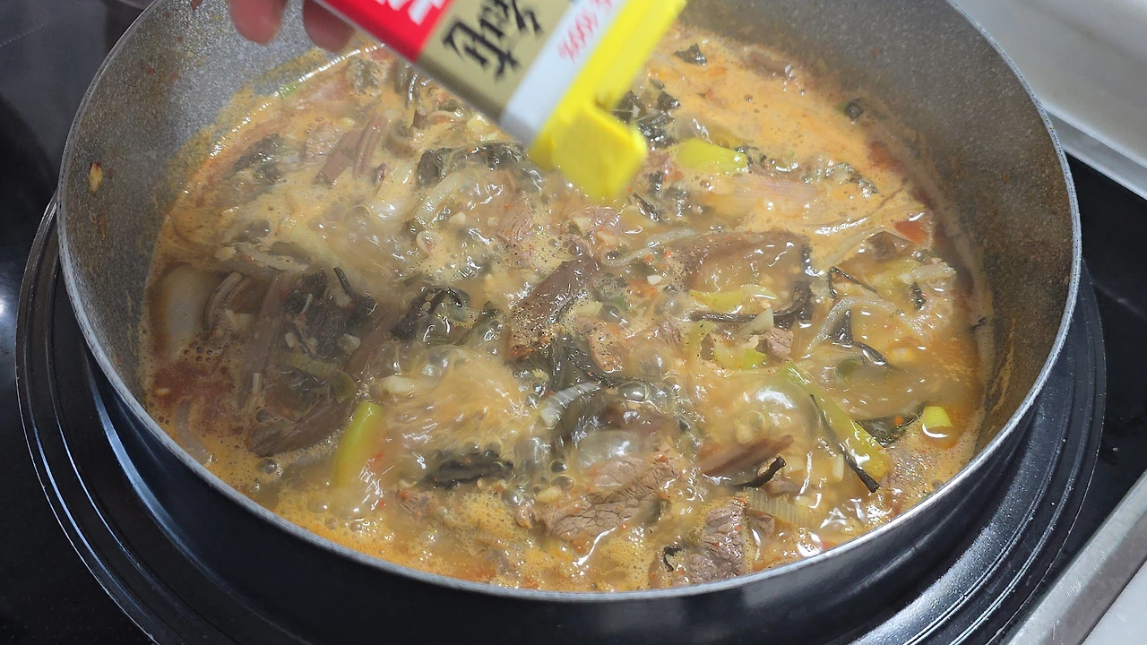 img.jpg?credential=yqXZFxpELC7KVnFOS48ylbz2pIh7yKj8&expires=1774969199&allow_ip=&allow_referer=&signature=bhIyyrwwyX7d66oS4o%2BX1XNGDwI%3D