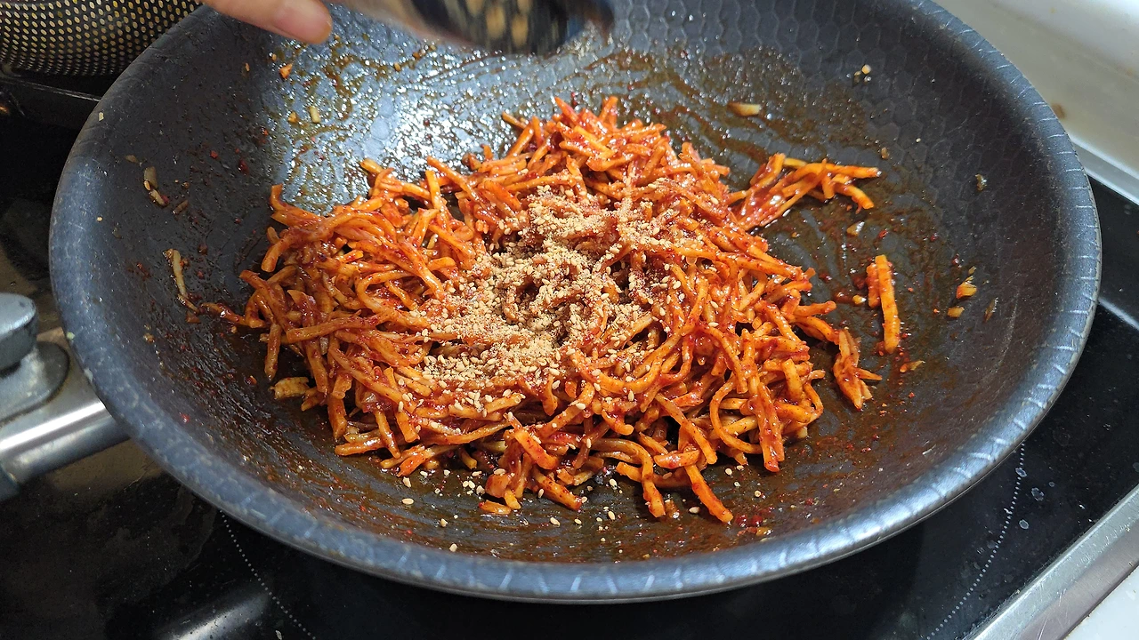 img.jpg?credential=yqXZFxpELC7KVnFOS48ylbz2pIh7yKj8&expires=1774969199&allow_ip=&allow_referer=&signature=t9b0pHIhdVDdIEfvPxkw%2FCCImZc%3D