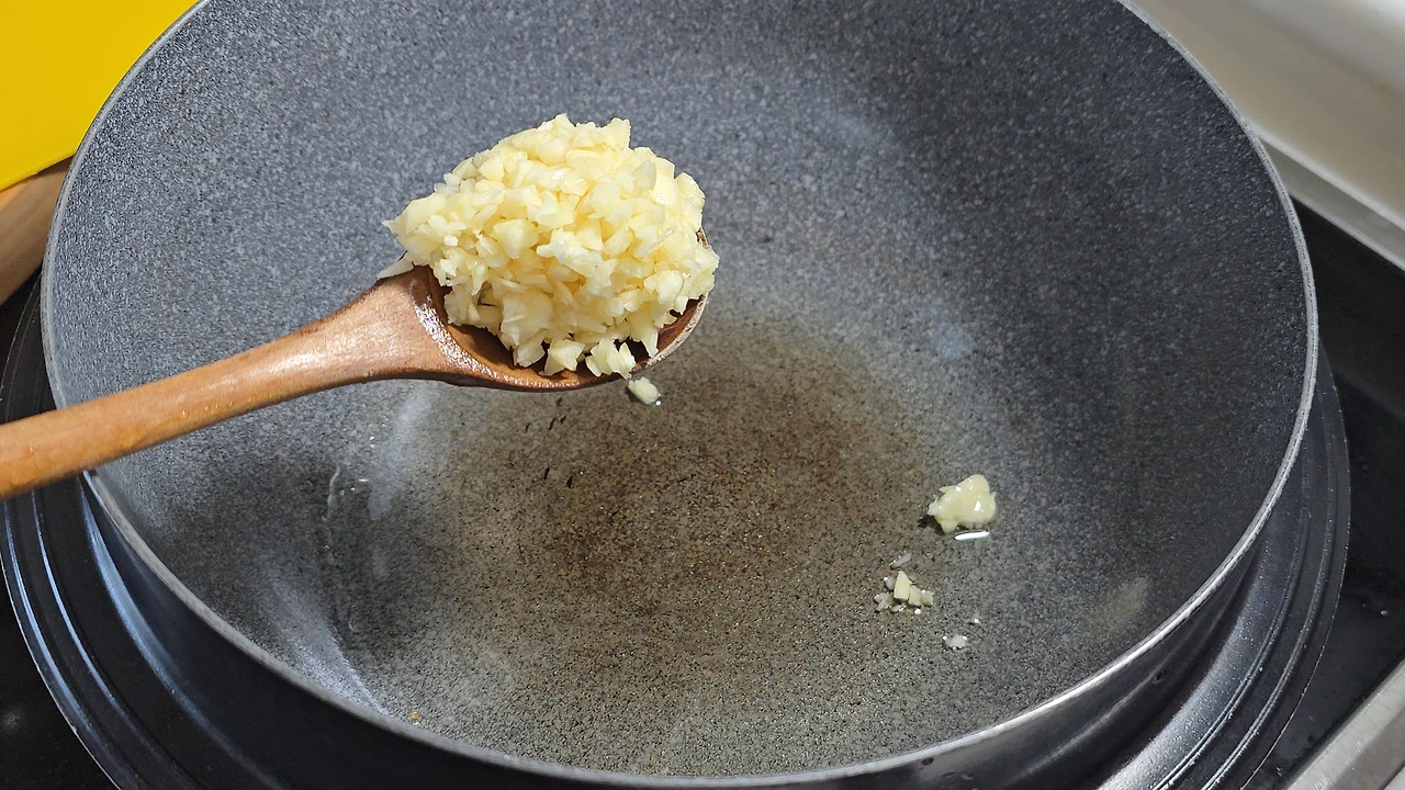 img.jpg?credential=yqXZFxpELC7KVnFOS48ylbz2pIh7yKj8&expires=1774969199&allow_ip=&allow_referer=&signature=Ua8HW7oOl1%2BodEF5DocPwRHQ0Gw%3D