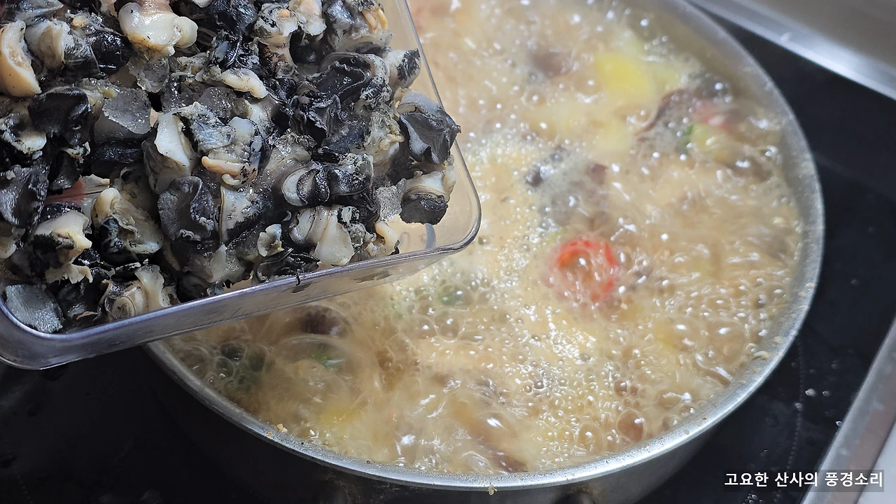 img.png?credential=yqXZFxpELC7KVnFOS48ylbz2pIh7yKj8&expires=1774969199&allow_ip=&allow_referer=&signature=vMj9x6W2VnG6fR20ORrZR5YMFcw%3D