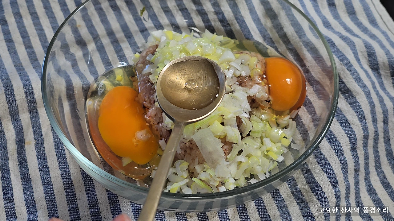 img.png?credential=yqXZFxpELC7KVnFOS48ylbz2pIh7yKj8&expires=1772290799&allow_ip=&allow_referer=&signature=Tkd6gDqF9I4sG2auwEbc6S%2BKrnc%3D