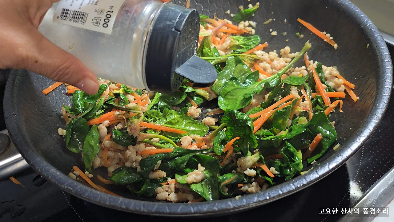 img.png?credential=yqXZFxpELC7KVnFOS48ylbz2pIh7yKj8&expires=1769871599&allow_ip=&allow_referer=&signature=arcggSl4zJY1Al%2BmKEMg8lt4Wg4%3D