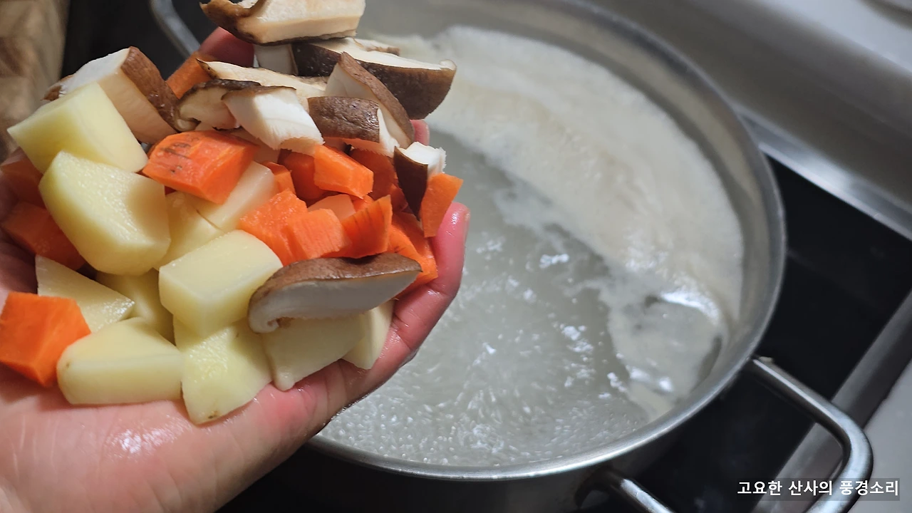 img.png?credential=yqXZFxpELC7KVnFOS48ylbz2pIh7yKj8&expires=1774969199&allow_ip=&allow_referer=&signature=8Qug20uOyNTcK4uztYCBXgHwrAw%3D