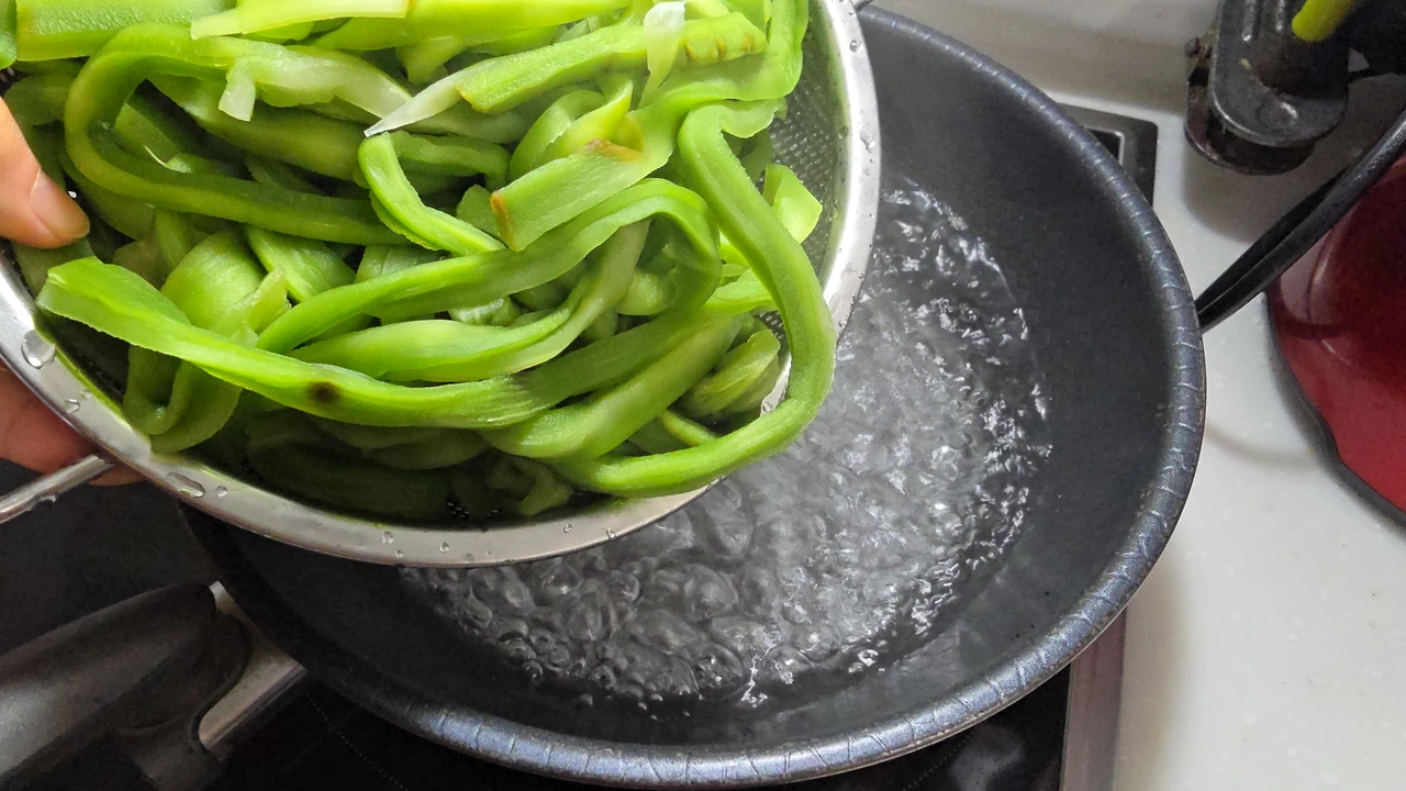 img.jpg?credential=yqXZFxpELC7KVnFOS48ylbz2pIh7yKj8&expires=1777561199&allow_ip=&allow_referer=&signature=KbElyo%2B6n%2BHMgRV2llXek814dD4%3D