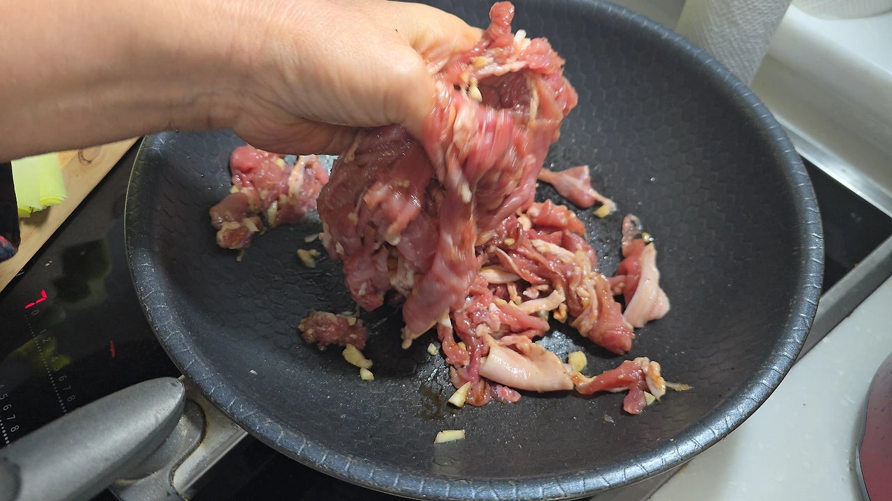 img.jpg?credential=yqXZFxpELC7KVnFOS48ylbz2pIh7yKj8&expires=1774969199&allow_ip=&allow_referer=&signature=Ez2MVGBWz4WQOC7ipCLiENCnLIc%3D