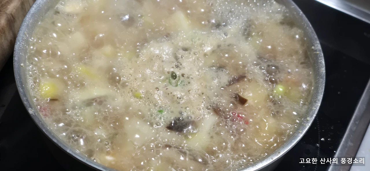 img.png?credential=yqXZFxpELC7KVnFOS48ylbz2pIh7yKj8&expires=1774969199&allow_ip=&allow_referer=&signature=%2Bmjd8cKNI%2FqGROHmxUmPBRSUve8%3D