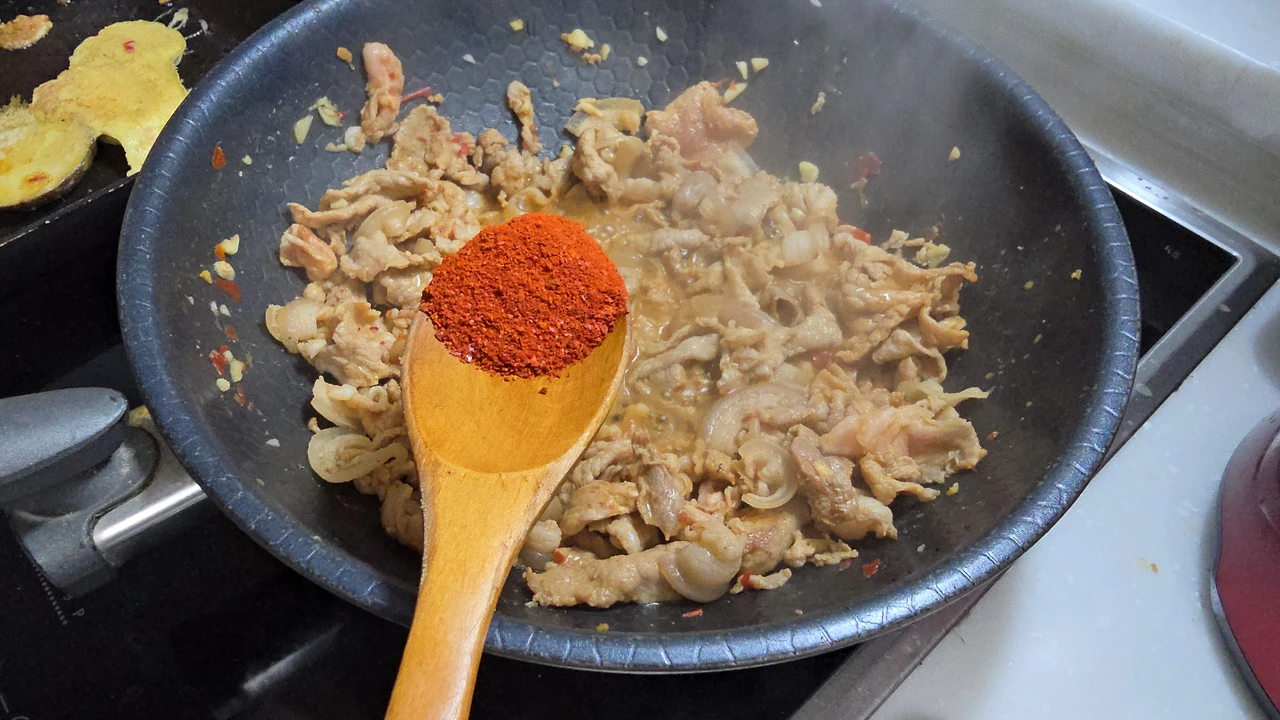 img.jpg?credential=yqXZFxpELC7KVnFOS48ylbz2pIh7yKj8&expires=1772290799&allow_ip=&allow_referer=&signature=XMrllKQ4vV5q512NB6bNf5hmhbg%3D