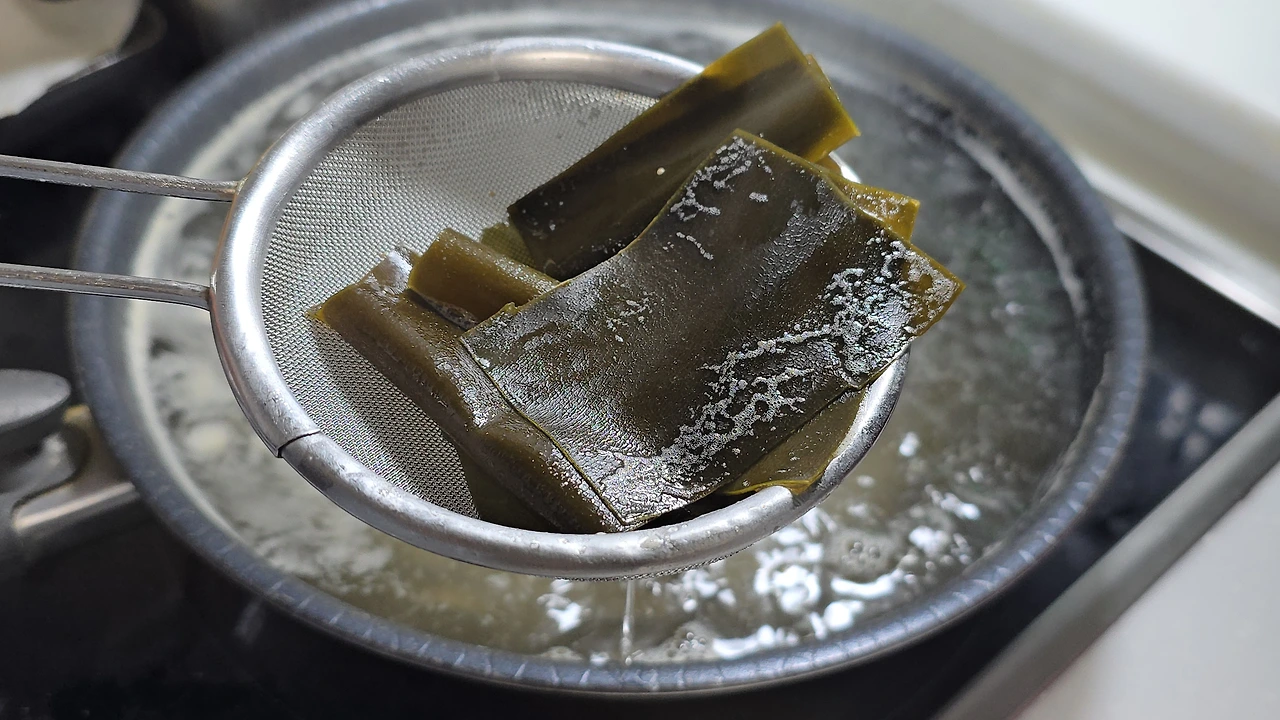 img.jpg?credential=yqXZFxpELC7KVnFOS48ylbz2pIh7yKj8&expires=1772290799&allow_ip=&allow_referer=&signature=VOijL71%2FjL8of%2F2CsFEEgcRqZBk%3D