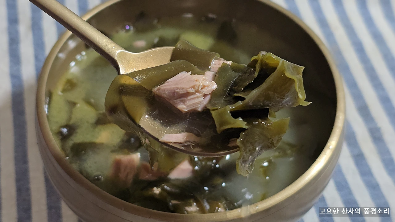 img.png?credential=yqXZFxpELC7KVnFOS48ylbz2pIh7yKj8&expires=1772290799&allow_ip=&allow_referer=&signature=ErBgqnHr4ymFDT2g5MRydjUvg1o%3D