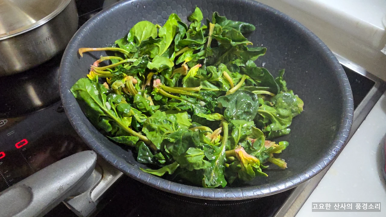 img.png?credential=yqXZFxpELC7KVnFOS48ylbz2pIh7yKj8&expires=1774969199&allow_ip=&allow_referer=&signature=zDGfqcEi7tpL5xg7btk8%2F1fBaL8%3D