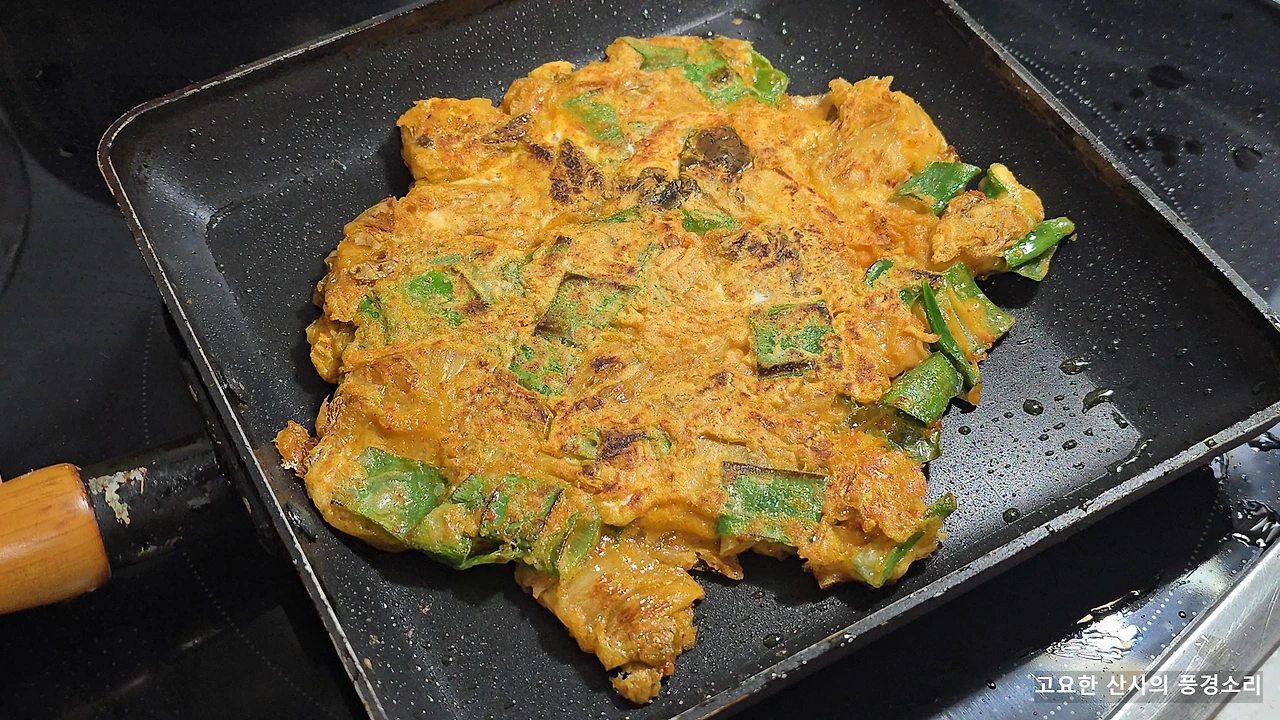 img.png?credential=yqXZFxpELC7KVnFOS48ylbz2pIh7yKj8&expires=1769871599&allow_ip=&allow_referer=&signature=BLqxHoPs7v98fo2RvCJ4FiFtcNo%3D