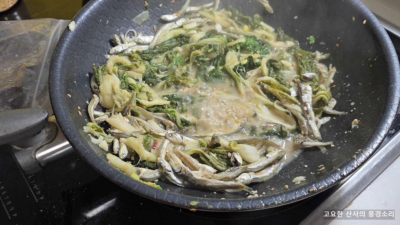 img.png?credential=yqXZFxpELC7KVnFOS48ylbz2pIh7yKj8&expires=1769871599&allow_ip=&allow_referer=&signature=h1nAfAemUcKA5BDv7WwoR32WHWs%3D